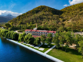Vega Resort Restaurant & Lodge, Orşova